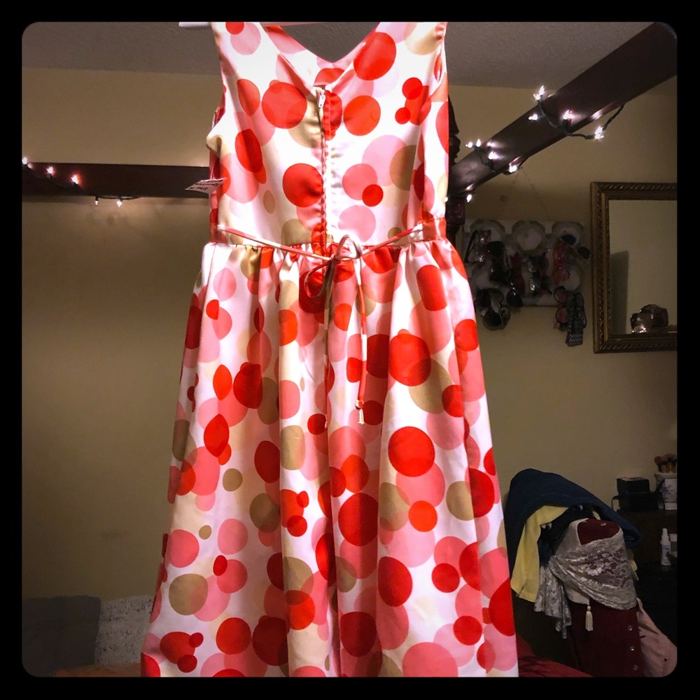 GORGEOUS “GIRLS SIZE 14” ELEGANT DRESS by SPEECHLESS - Picture 3 of 8